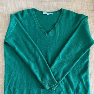 Green soft sweater